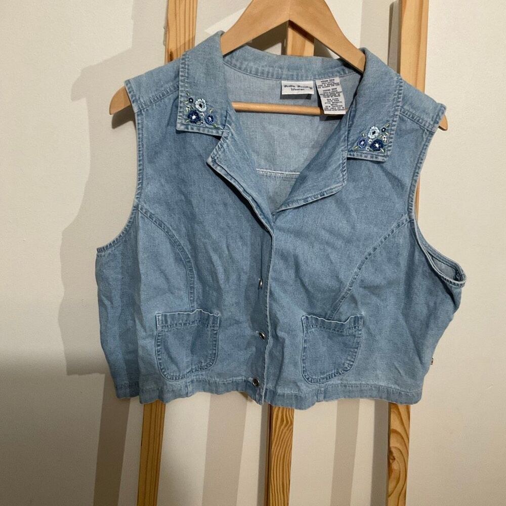 Bobbie Brooks women’s vintage denim vest , size 22w 100% cotton